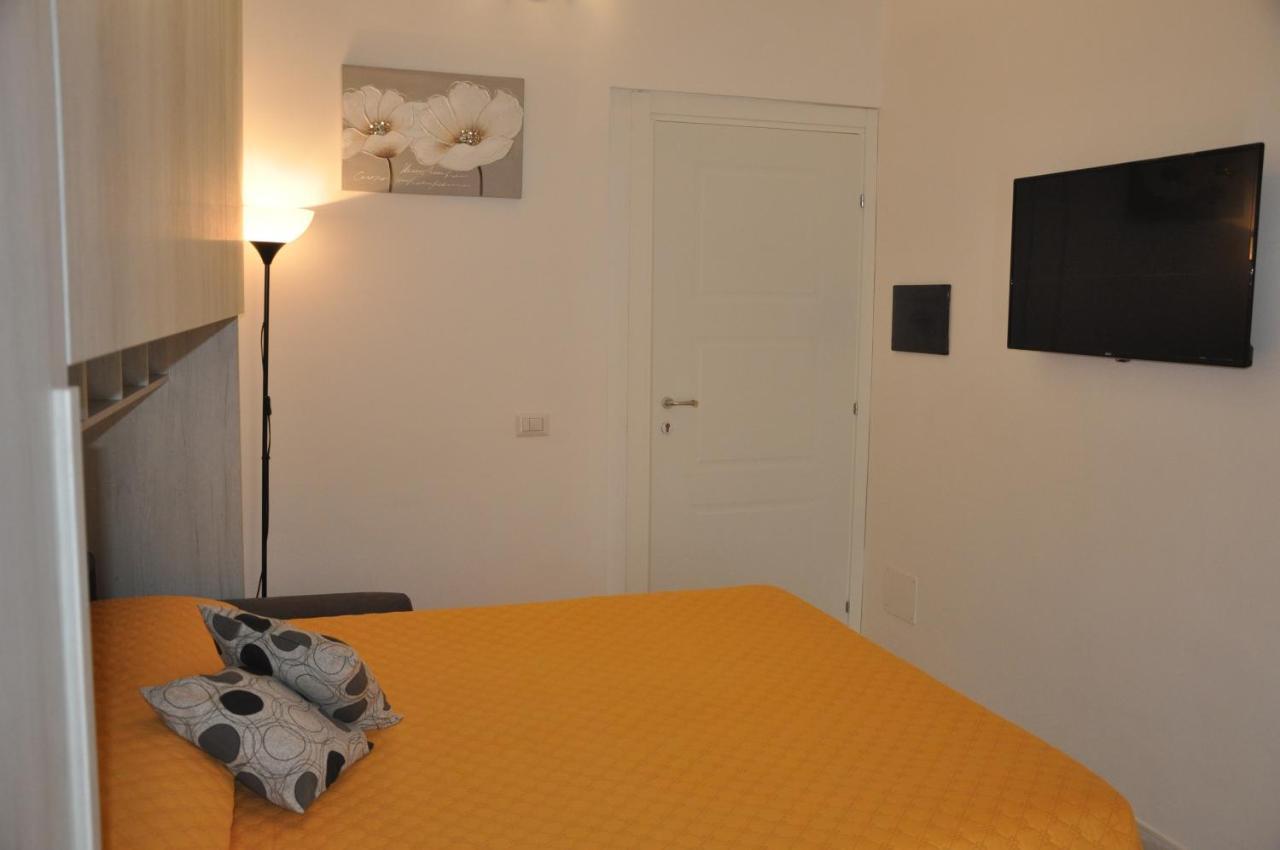 Brezza Di Mare Gaeta B&B 外观 照片